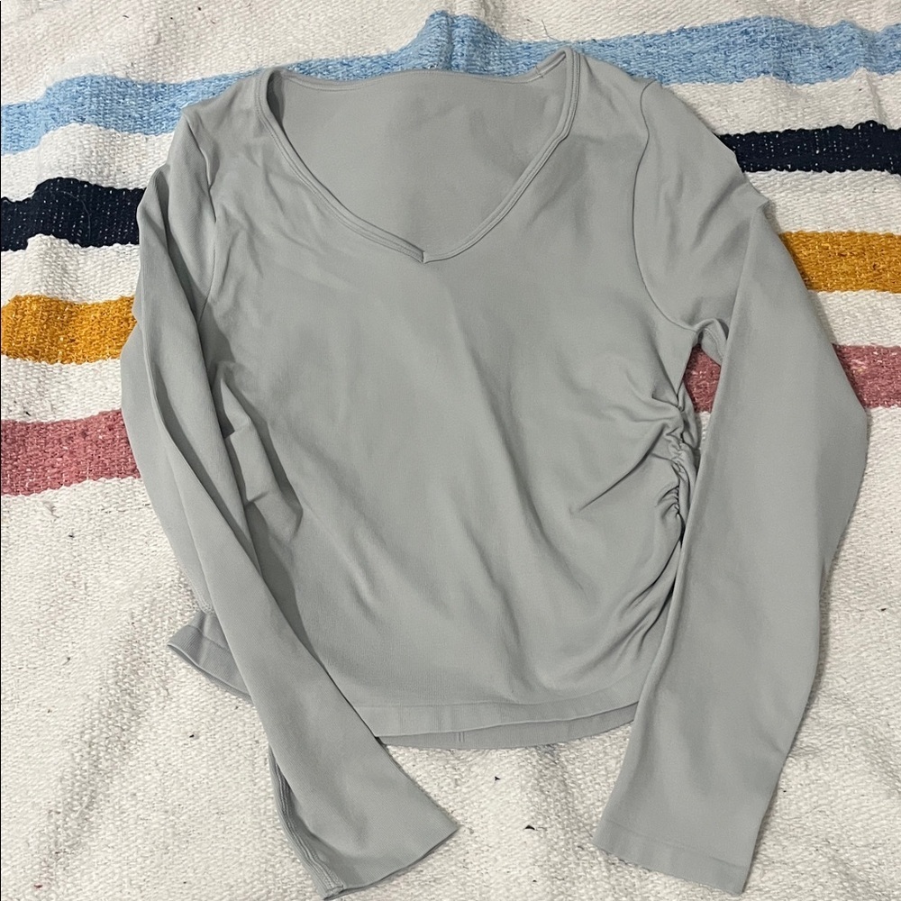 (233)Elegant Women's Light Gray V-Neck Blouse